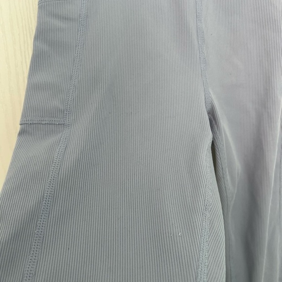 Zella girls lavender Capris, size 10-12 - Picture 3 of 11